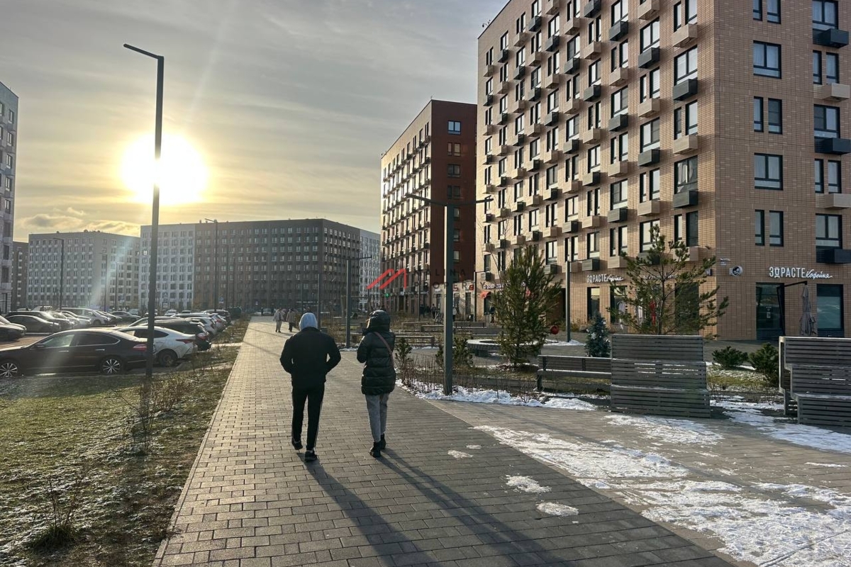 Аренда помещения с арендатором в ЖК "Ильинские Луга" 
