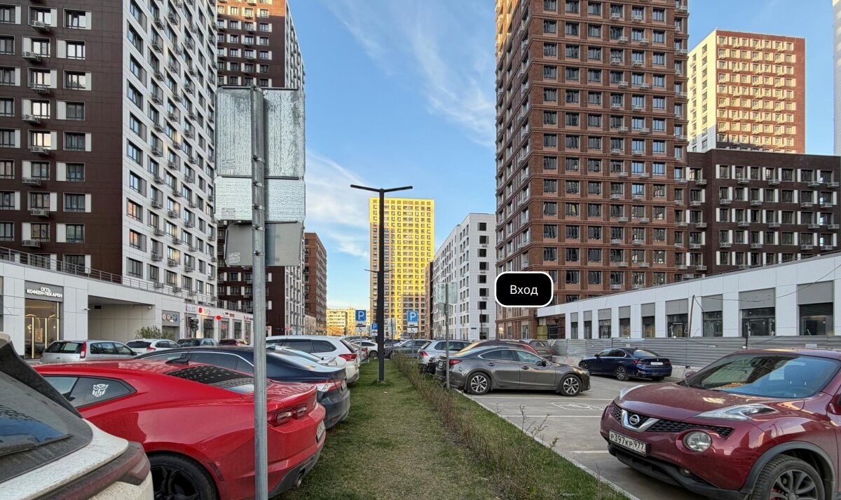 Продажа торгового помещения в ЖК "Сиреневый парк" 