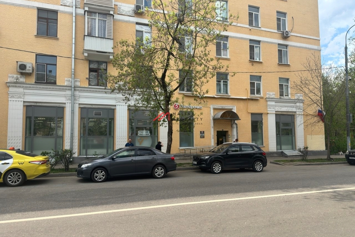 Продажа торгового помещения с супермаркетом Пятёрочка