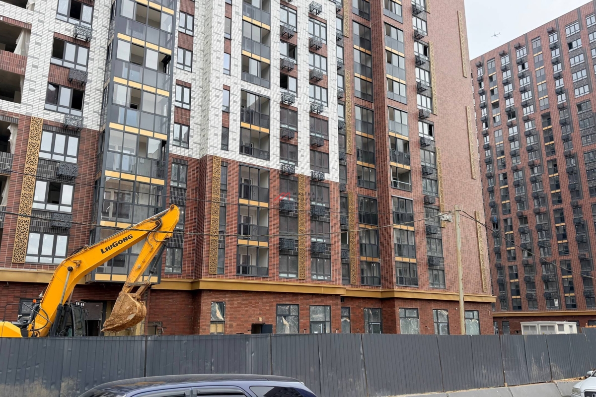 Продажа помещения с арендатором "Здесь аптека" в ЖК 1-й Ясеневский