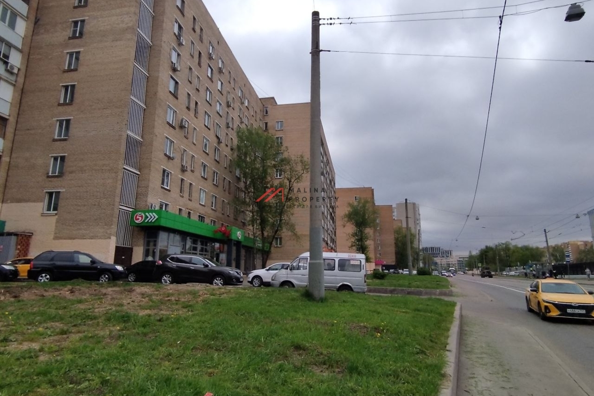 Аренда торгового помещения в районе Преображенская площадь