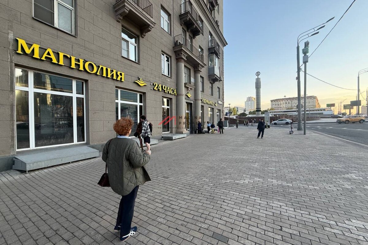 Продажа помещения с арендатором Магнолия на Кутузовском проспекте