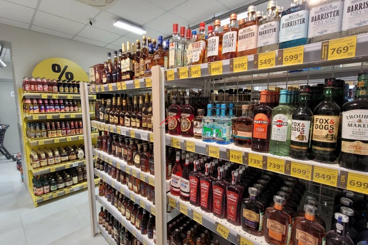 Продажа торгового помещения с магазином "Дикси"