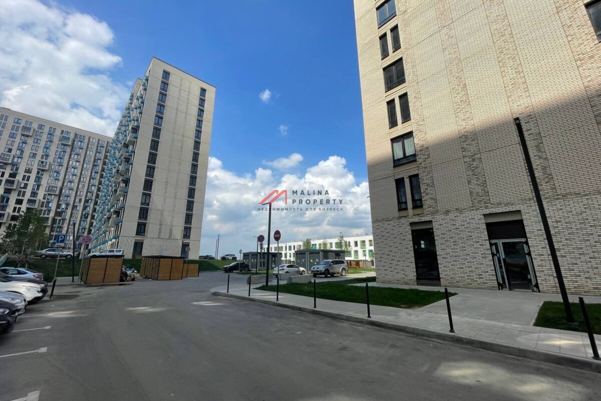Аренда торгового помещения в ЖК "Квартал Ивакино" 