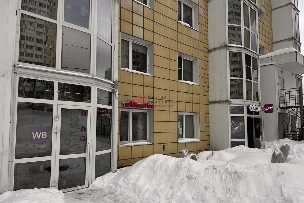 Продажа торгового помещения с арендаторами 