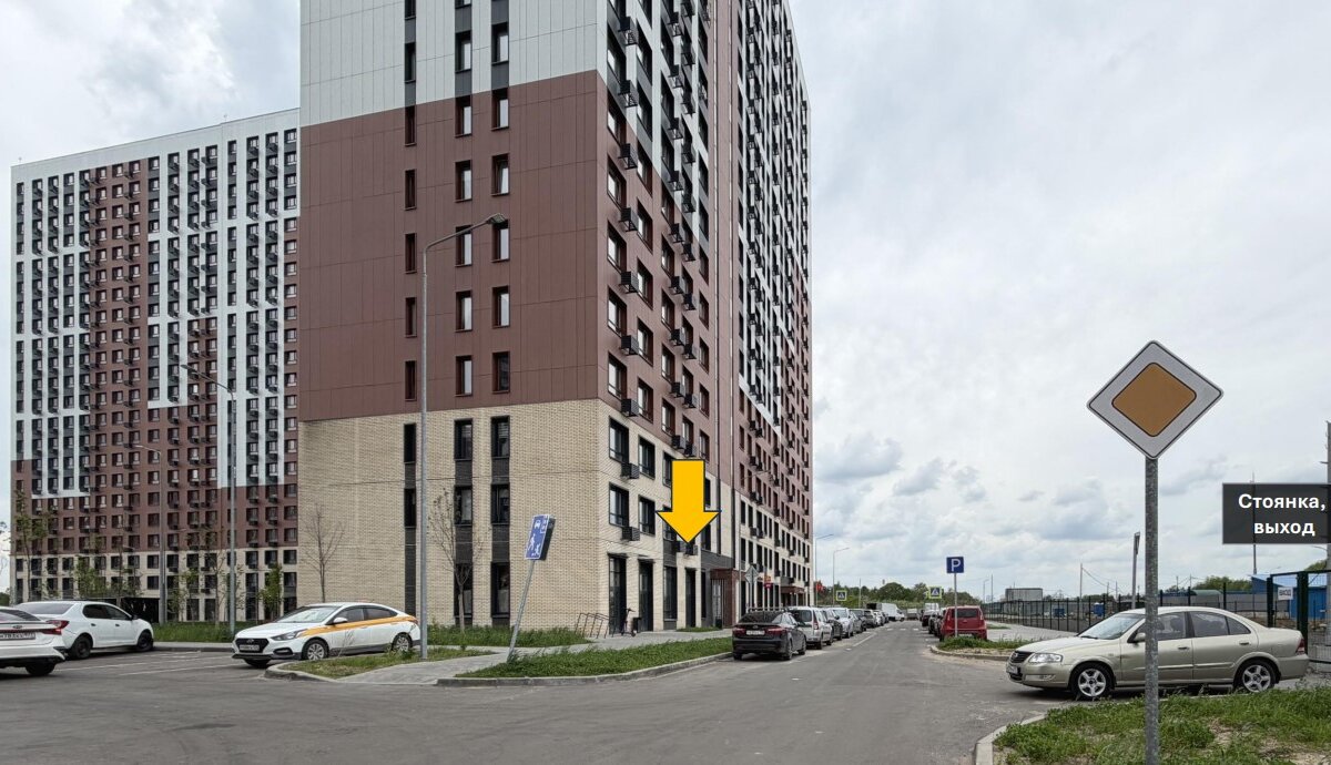 Продажа нежилого помещения в новостройке