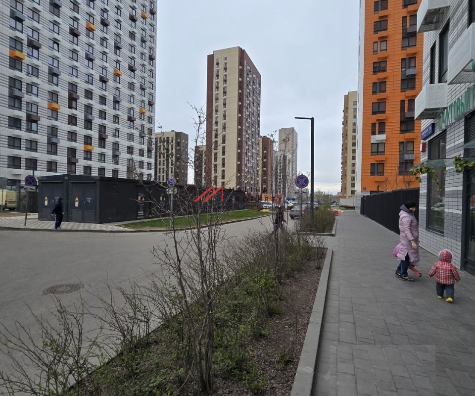 Продажа помещения с арендатором в ЖК "Амурский парк" 