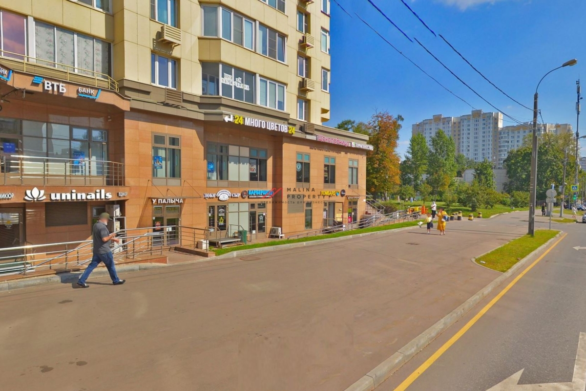 Продажа торгового помещения на Молодежной 