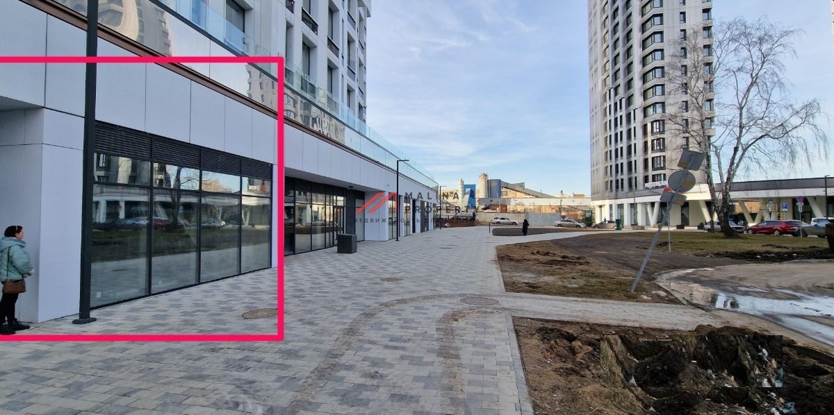 Продажа торгового помещения в ЖК "Роттердам" 