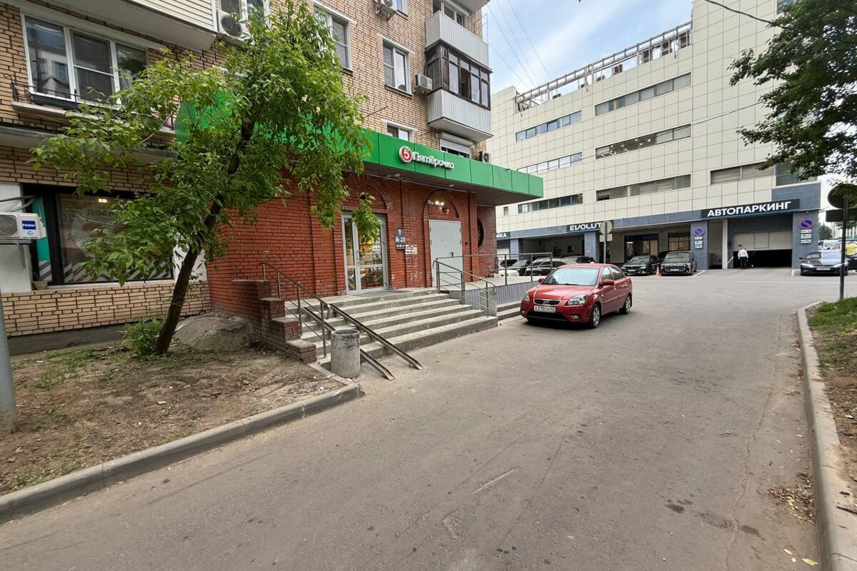 Продажа торгового помещения с арендаторами Пятёрочка 