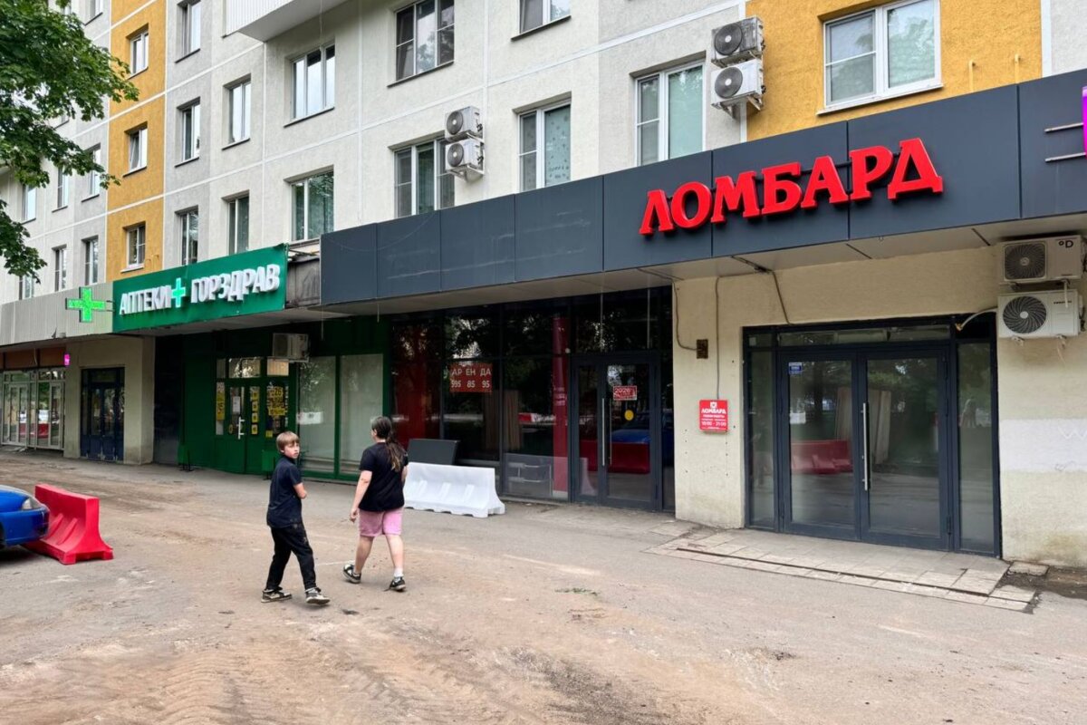 Аренда торгового помещения в плотном спальнике 