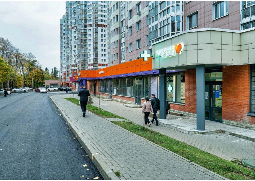 Аренда торгового помещения  рядом с Дикси 