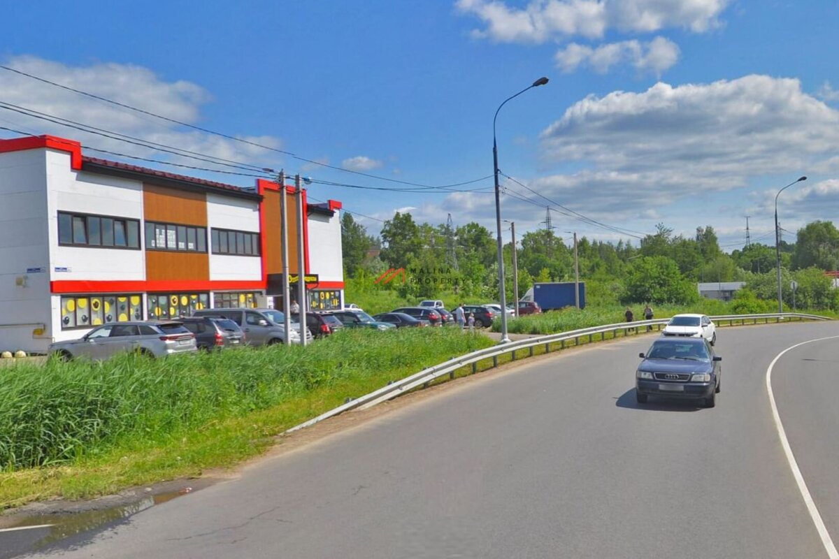 Продажа здания с арендаторами в Дмитрове