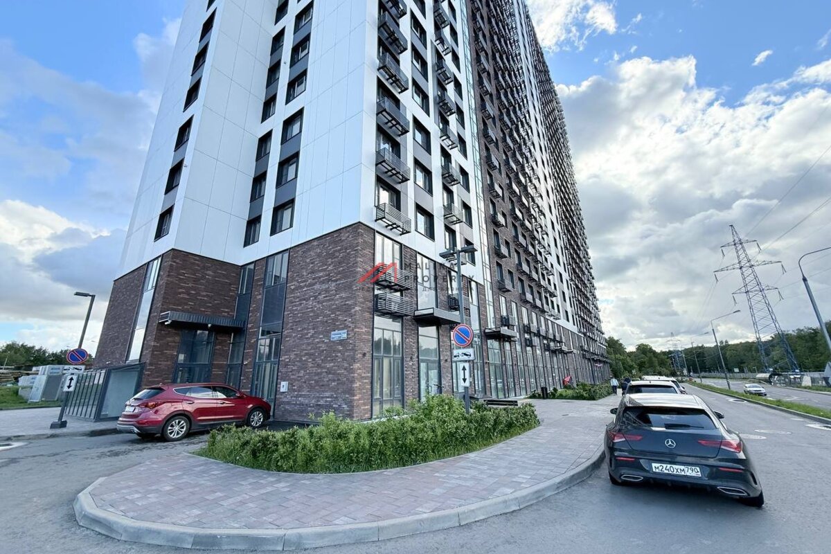 Продажа помещения с аптекой ЗдравСити