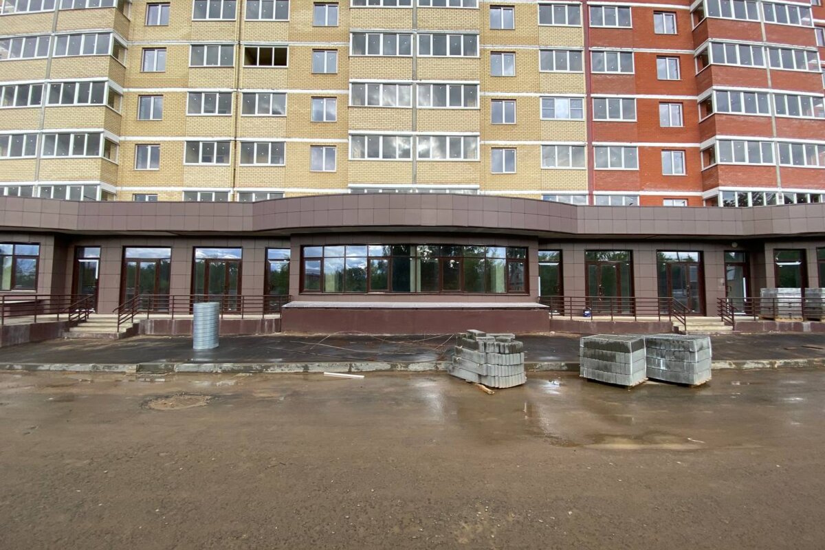 Продажа помещения с магазином Винлаб в ЖК "Оптима" 