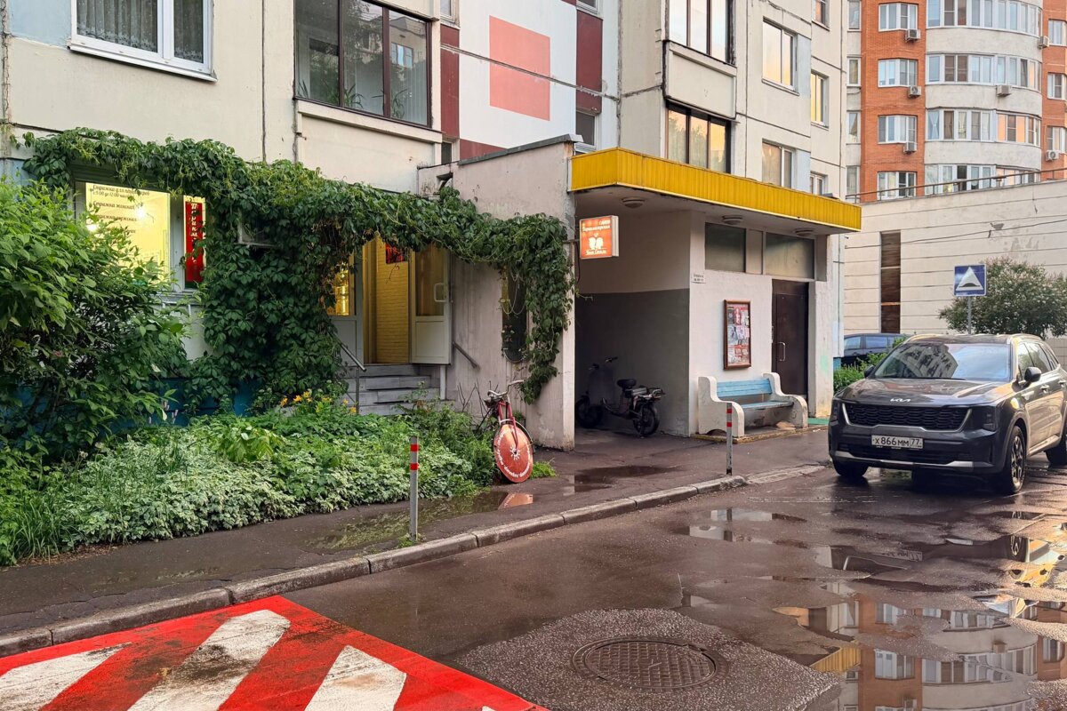 Продажа торгового помещения на Фестивальной 
