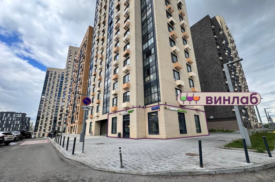 Продажа помещения с магазином "Винлаб" на пр. Шелихова
