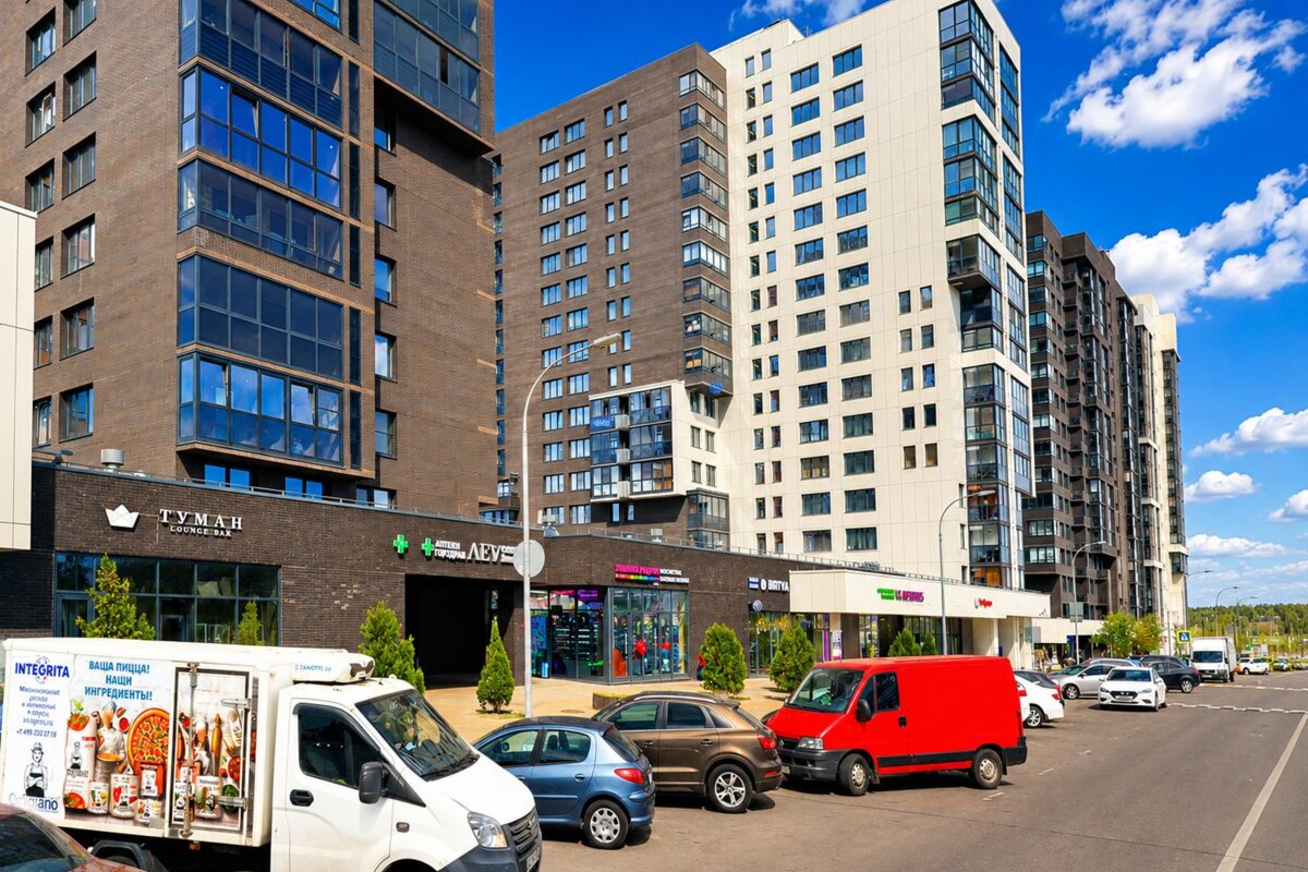 Продажа торгового помещения с магазином "Улыбка радуги"