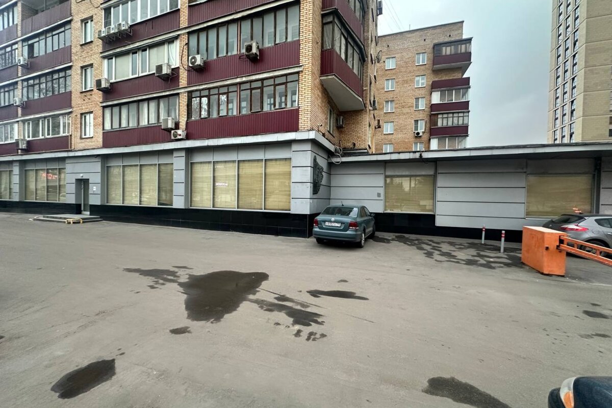 Аренда торгового помещения в районе метро Динамо 