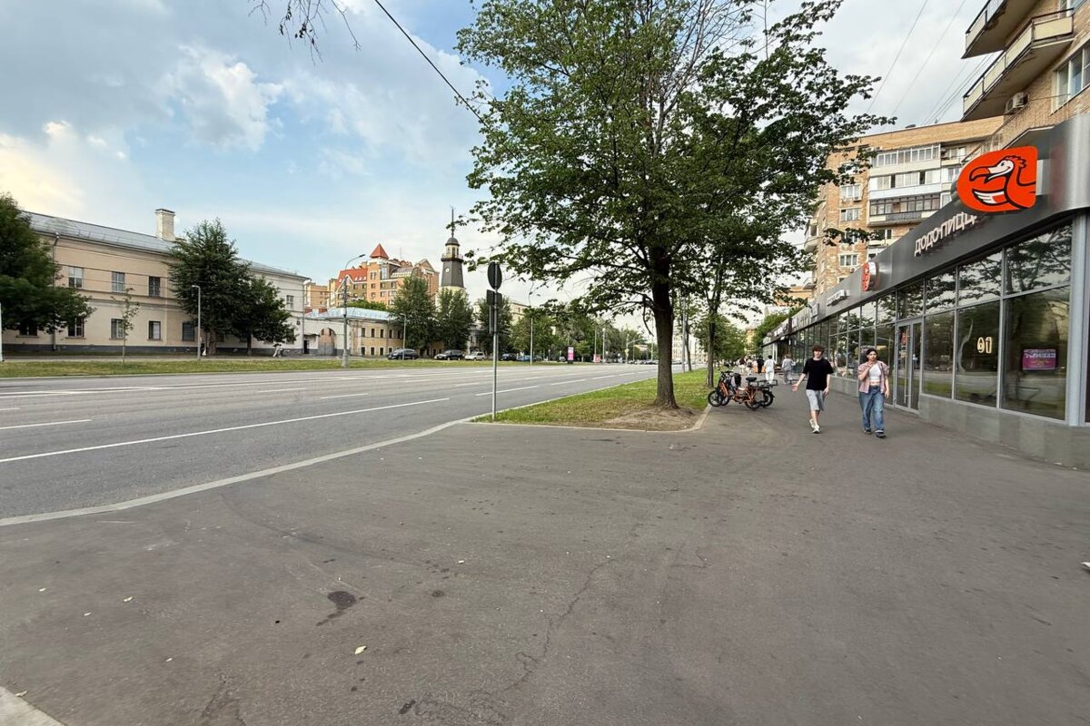 Продажа торгового помещения с сетевыми арендаторами 