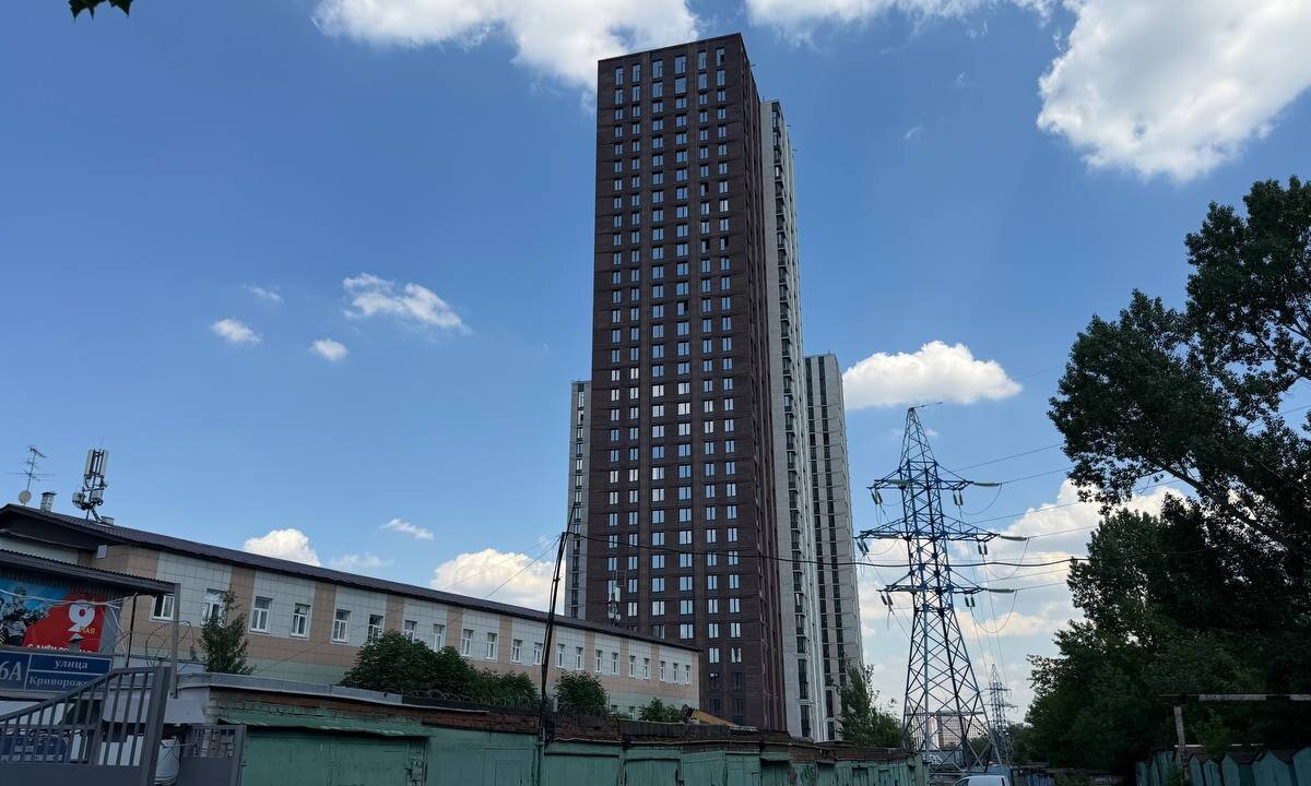 Продажа помещения в ЖК "Тwelve" c арендатором "Строительный магазин"