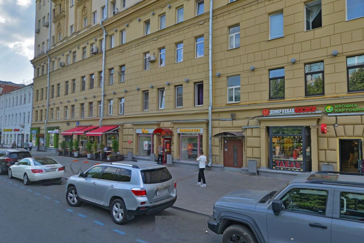 Продажа помещения с арендатором на Цветном бульваре