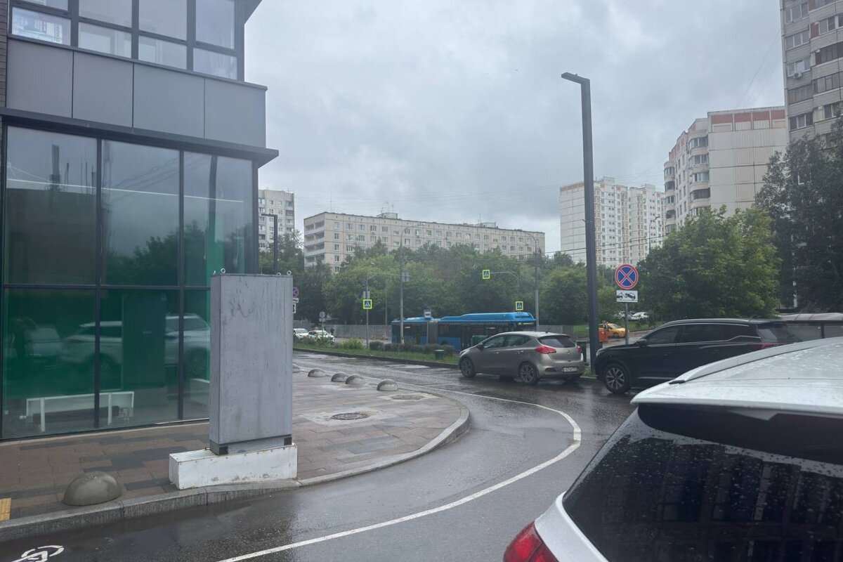 Аренда углового помещения в ЖК "Мой адрес на Клинской" 