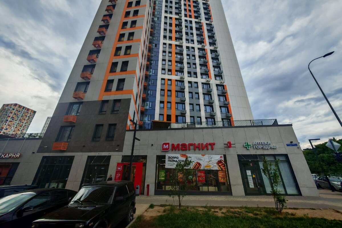 Продажа помещения с арендатором "Магнит" в ЖК Спутник