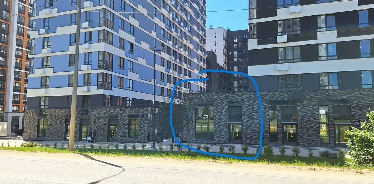 Аренда торгового помещения в ЖК "Деснаречье" 