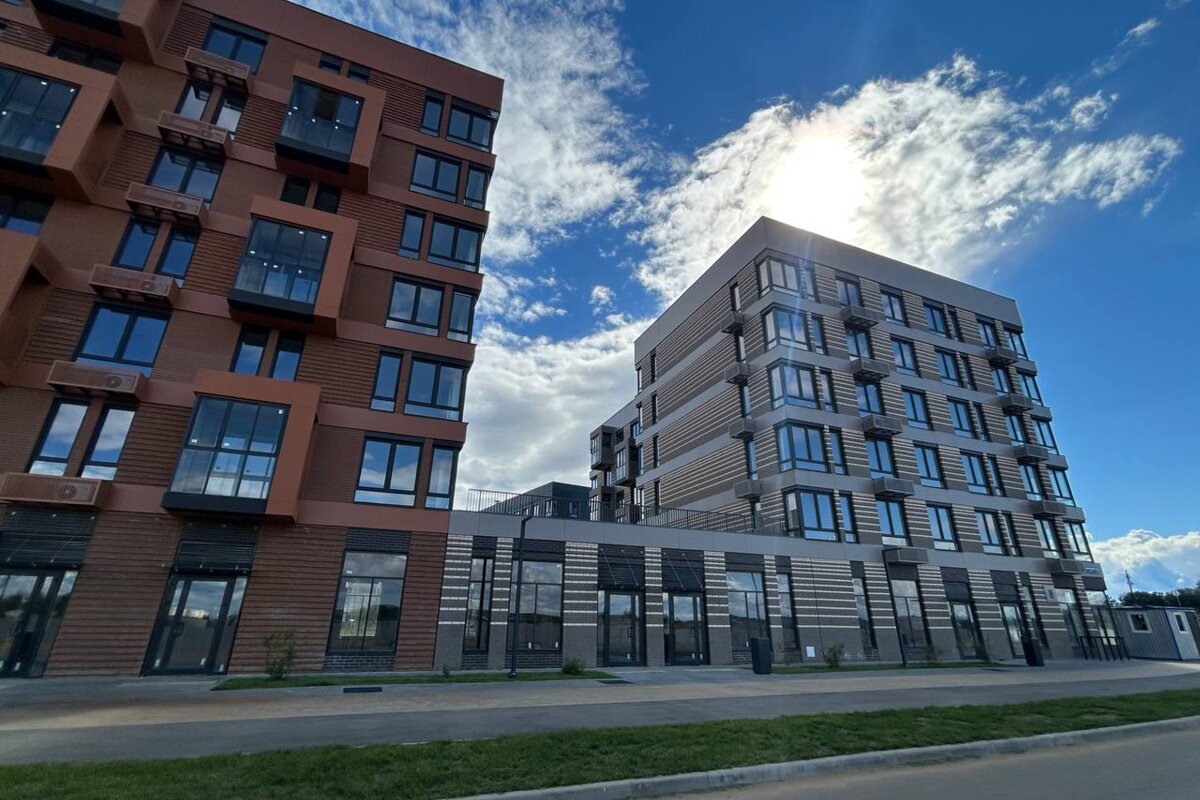 Продажа помещения с арендаторами в ЖК "Квартал Западный"