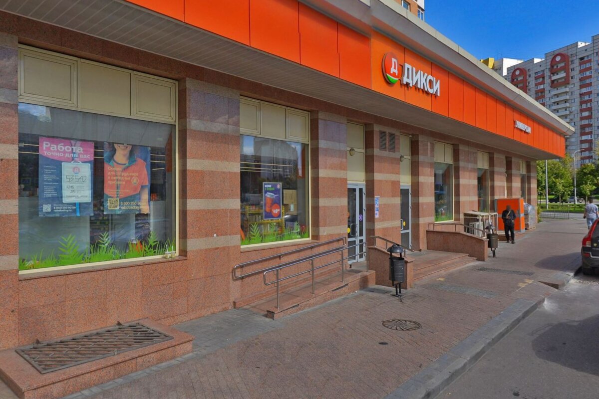 Аренда торгового помещения у метро Раменки