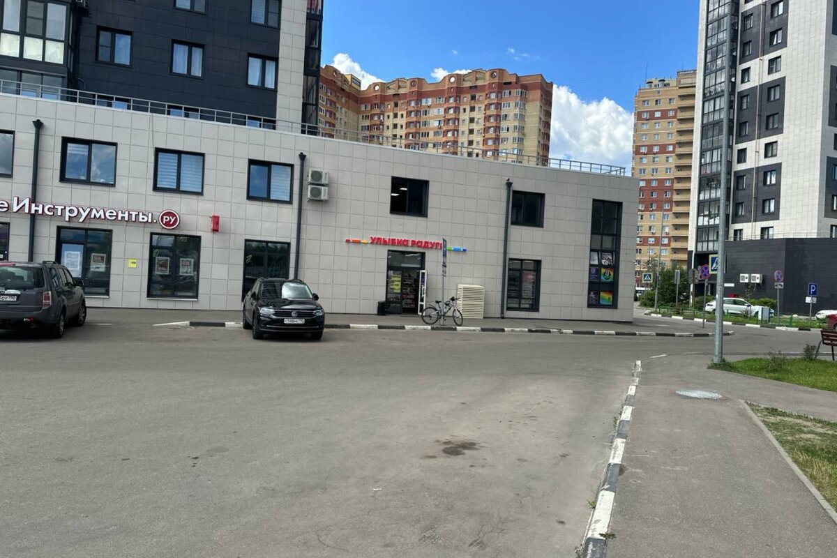 Продажа помещения с арендатором Улыбка Радуги
