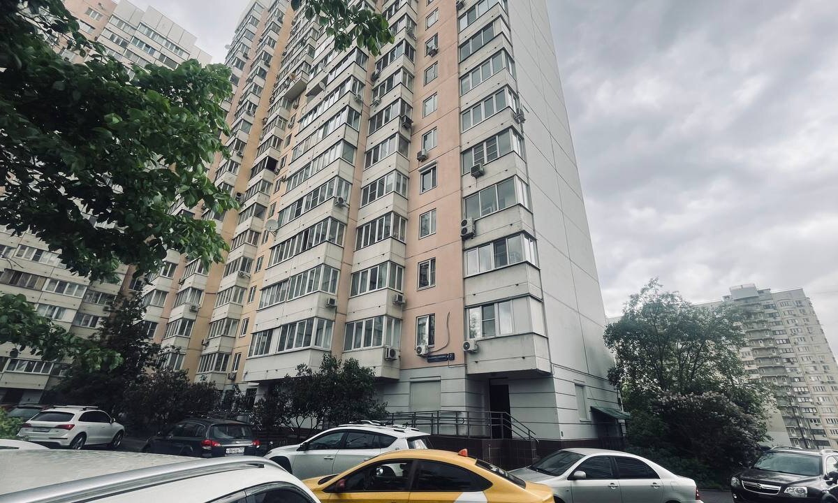 Продажа коммерческого помещения на ул. Академика Анохина
