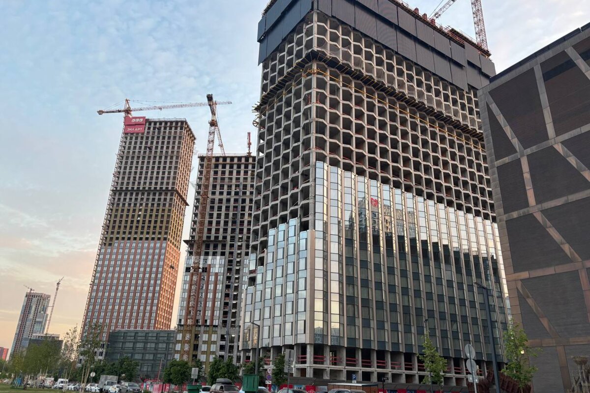 Продажа торгового помещения в ЖК "ЗИЛАРТ МАРК" 
