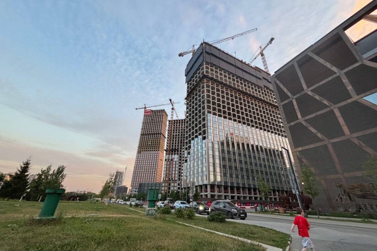 Продажа торгового помещения в ЖК "ЗИЛАРТ МАРК" 
