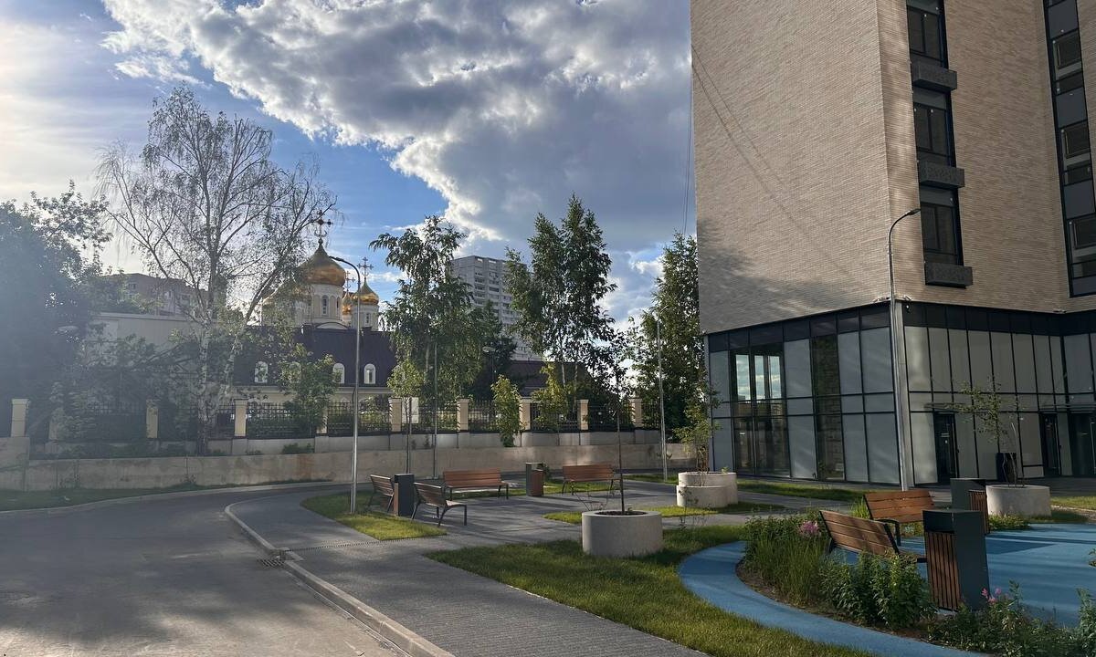 Продажа торгового помещения в ЖК Ривер Парк 