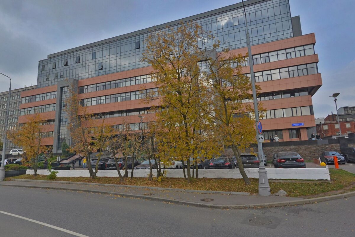 Продажа офиса с арендатором в БЦ "Гранд Сетунь плаза"