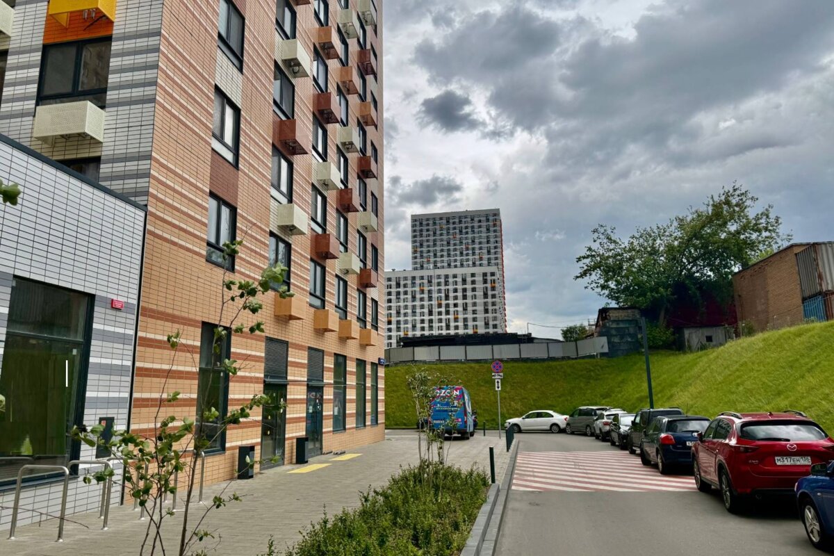Продажа коммерческого помещения в ЖK "Амуpский паpк"