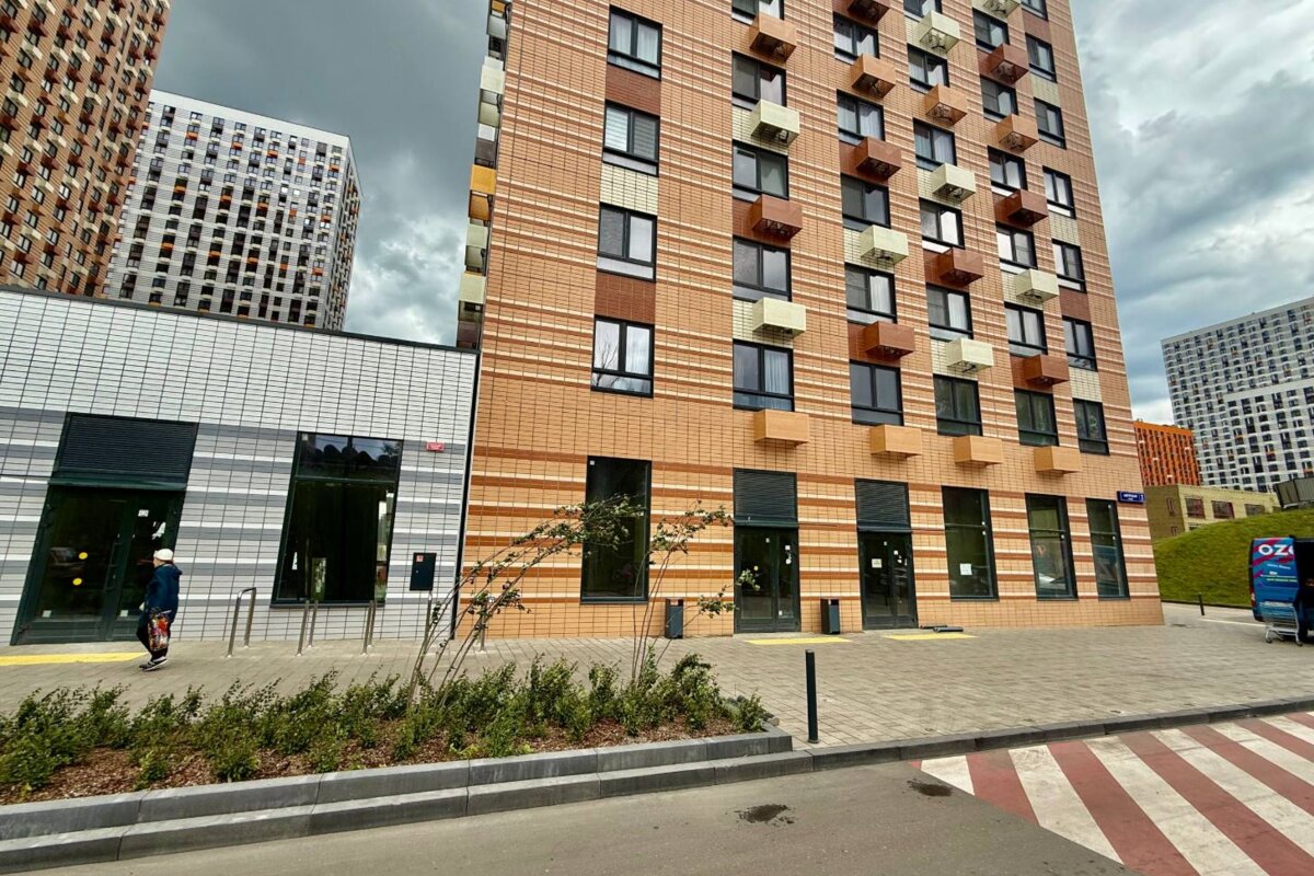 Продажа коммерческого помещения в ЖK "Амуpский паpк"