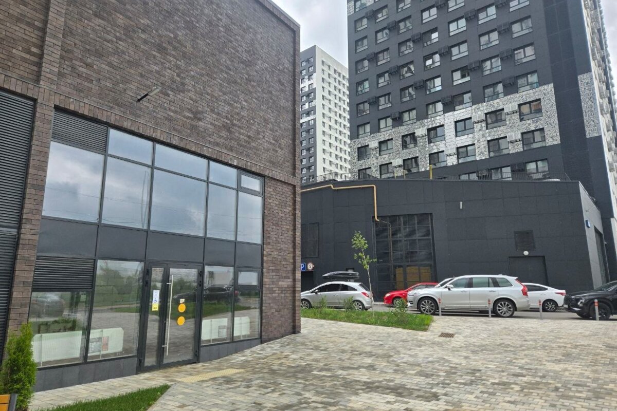 Продажа помещения с аптекой Здравсити в ЖК "31 квартал"