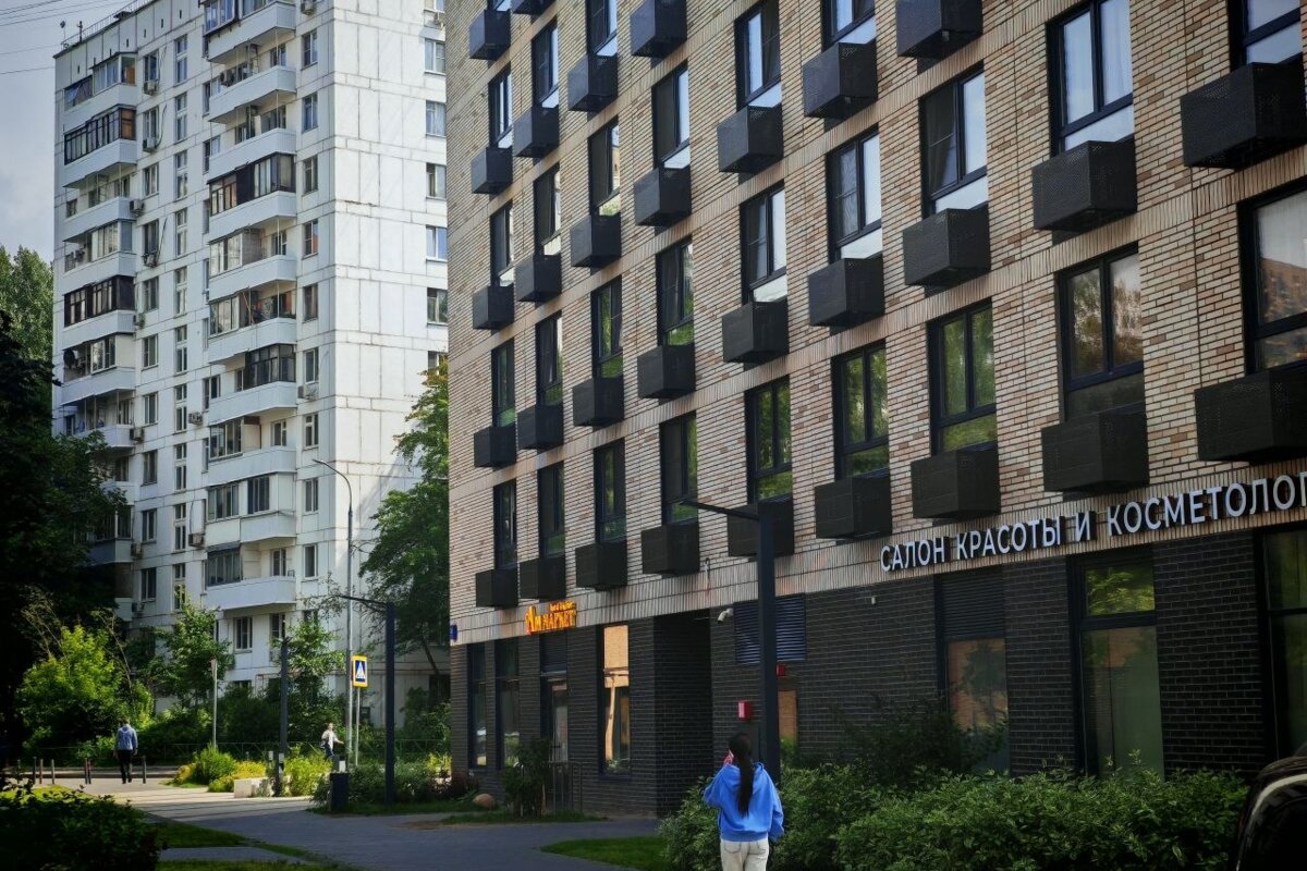 Продажа помещения с алкомаркетом Ароматный мир