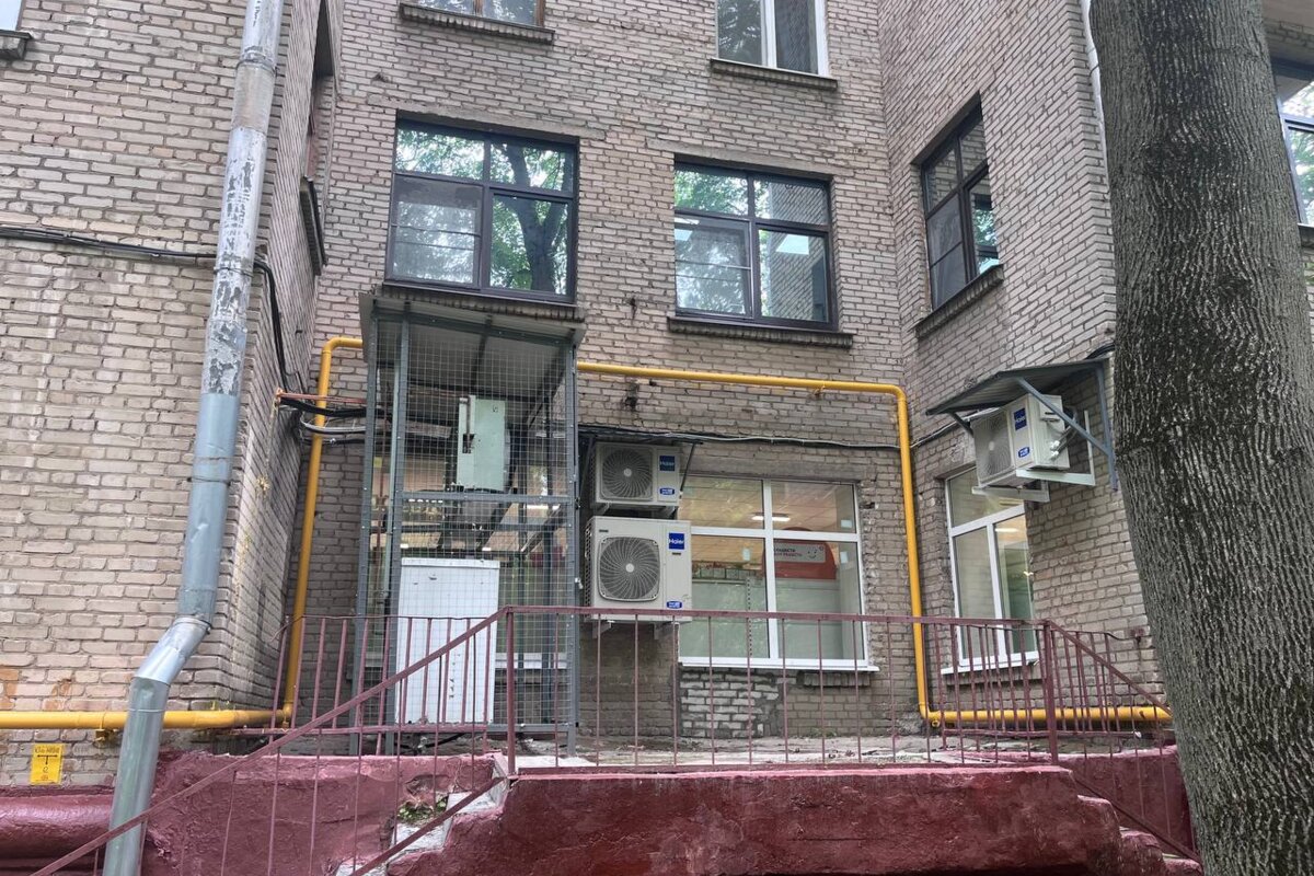 Продажа торгового помещения с супермаркетом Дикси