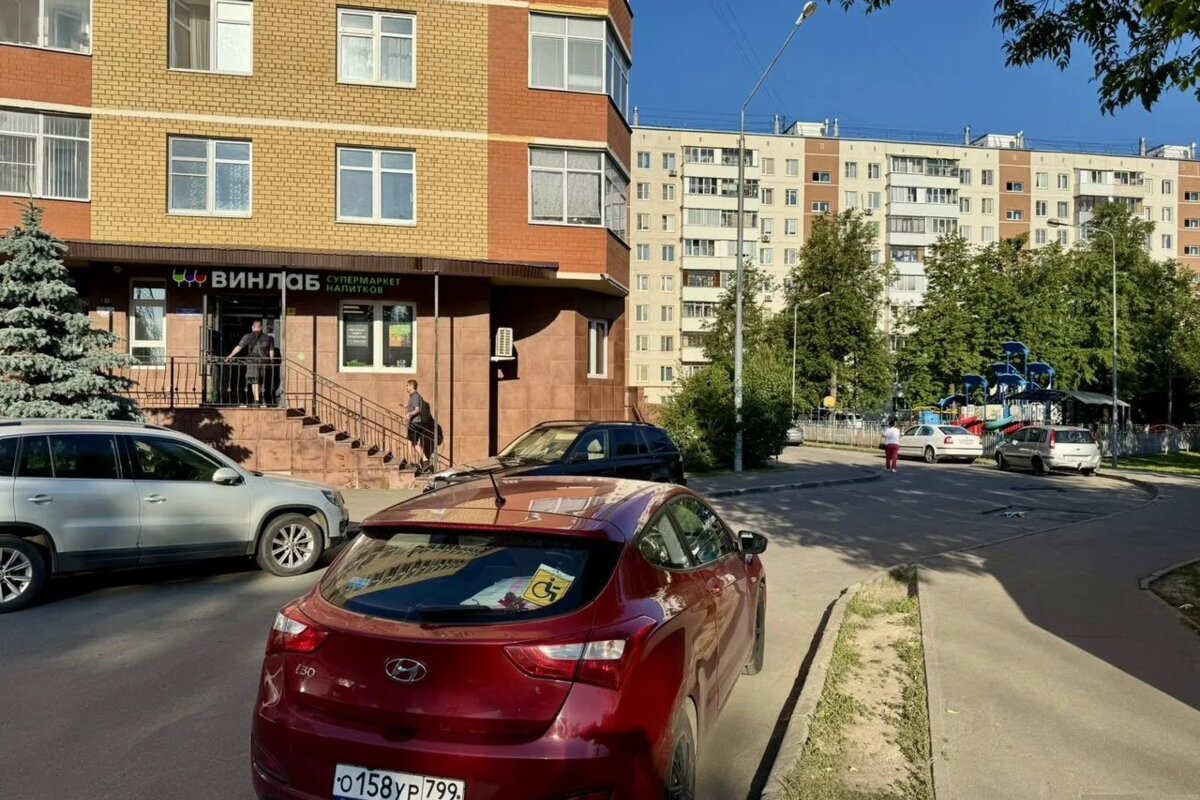 Продажа помещения с сетевыми арендаторами 