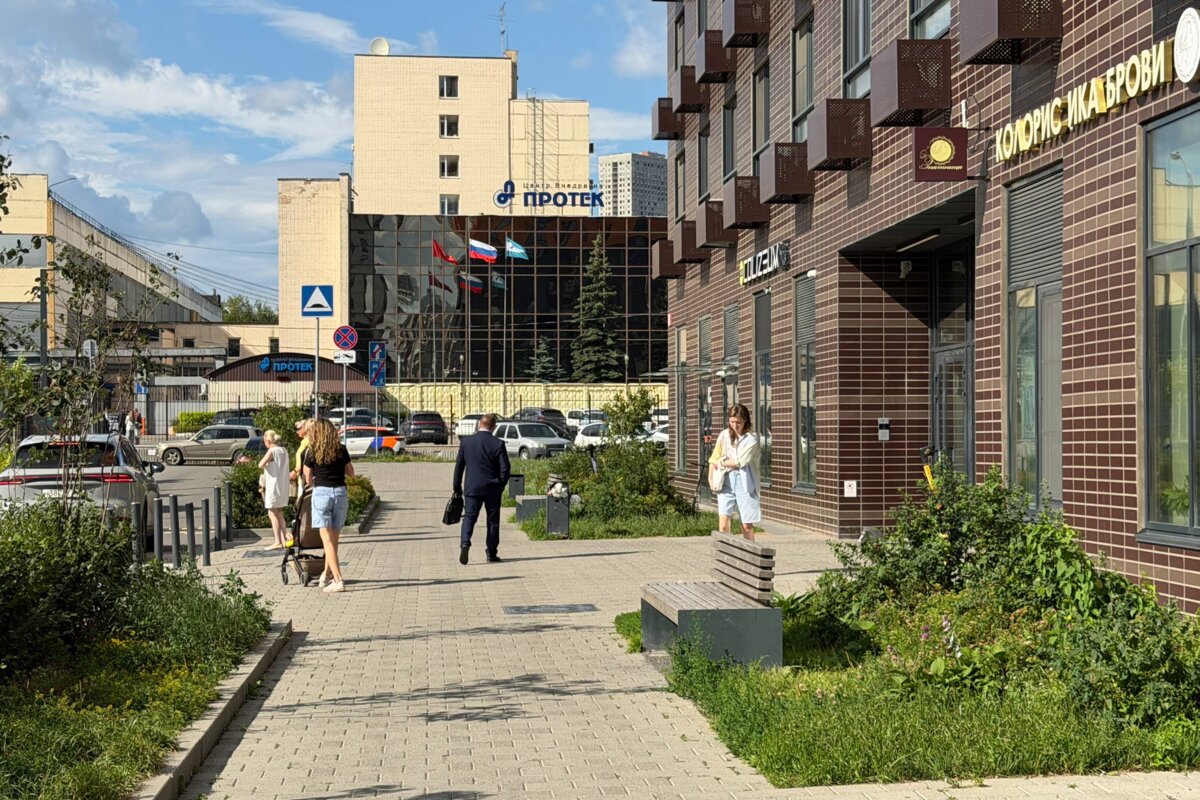 Продажа торгового помещения в ЖК "Полярная 25"