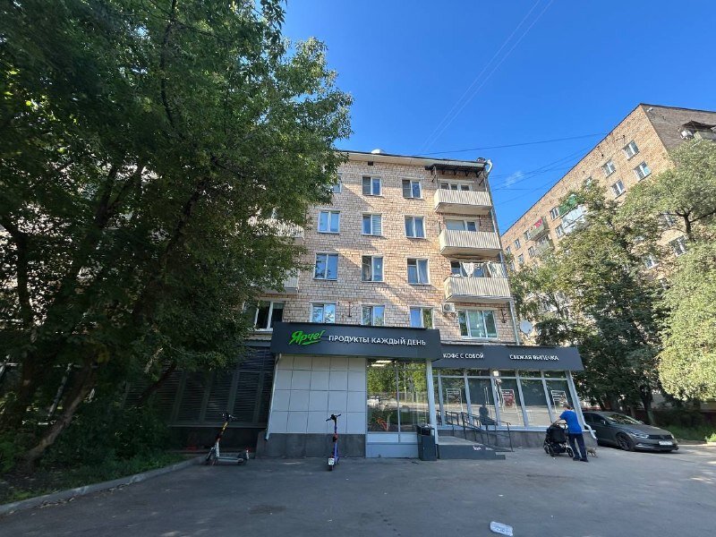 Продажа помещения с магазином, окупаемость 9 лет.