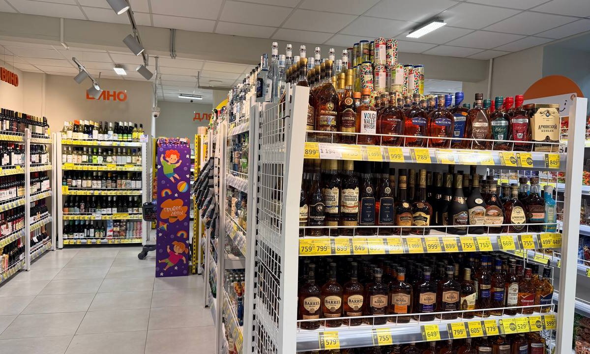 Продажа торгового помещения с супермаркетом Дикси