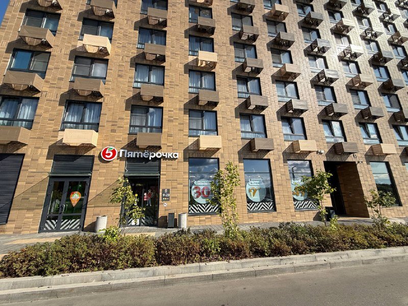 Продажа помещения с федеральной сетью "Пятерочка" в ЖК Середневский Лес
