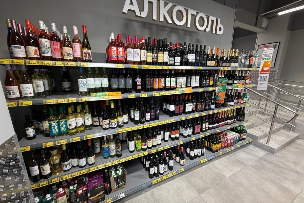 Продажа помещения с федеральной сетью "Пятерочка" в ЖК Середневский Лес