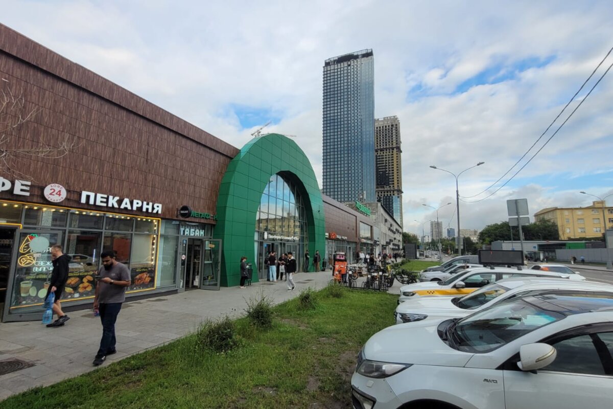 Аренда помещения на выходе из метро Бутырская