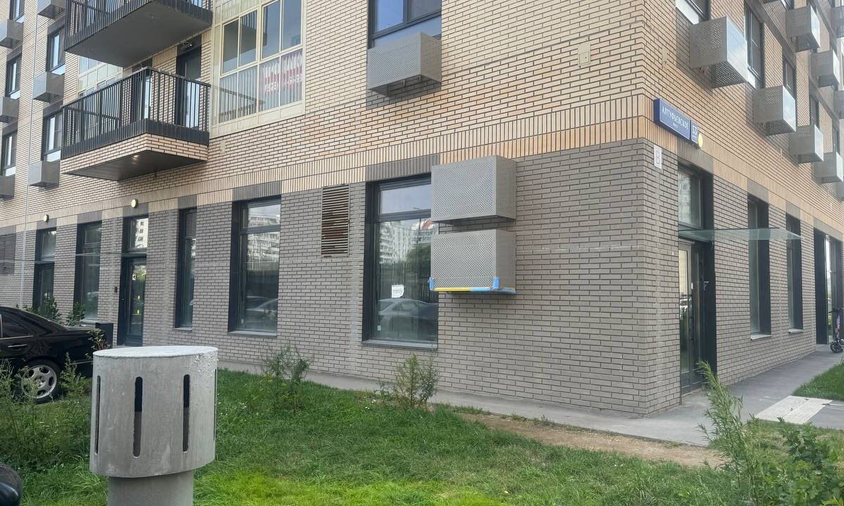 Аренда торгового помещения в новом доме